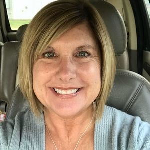 Meet your Posher, Traci